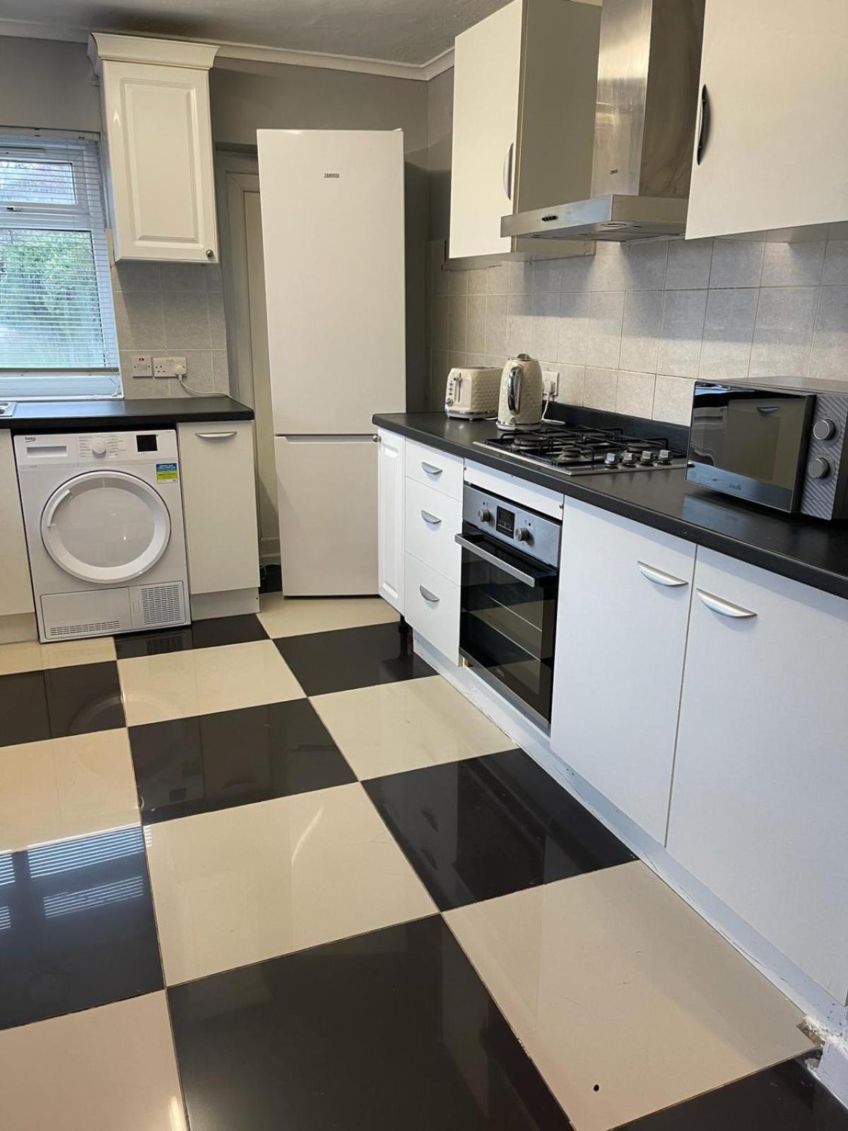 London Guest Room Εξωτερικό φωτογραφία